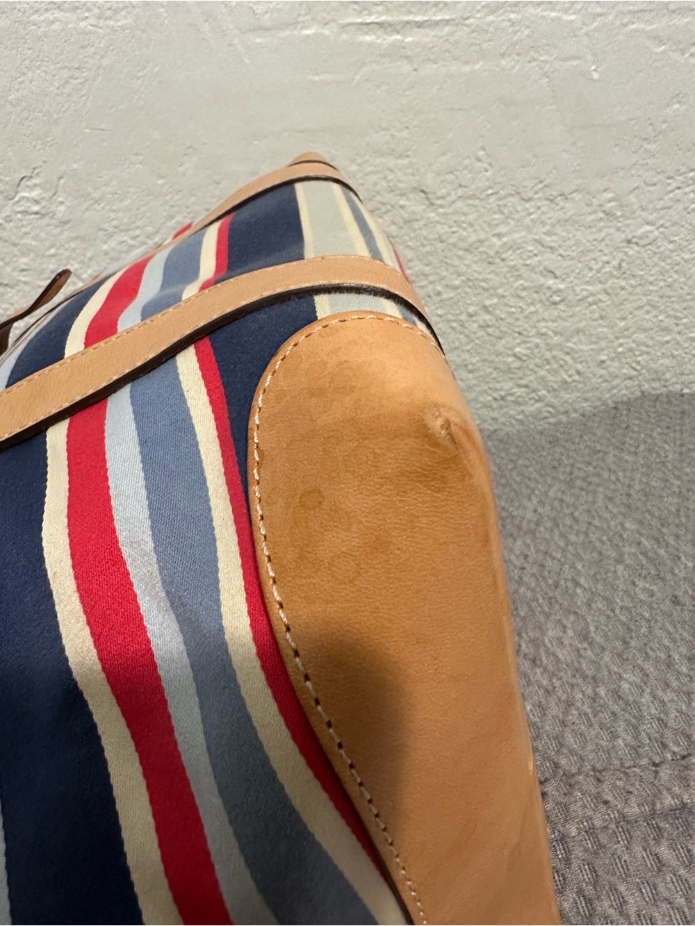Vintage Coach Hampton Striped Canvas & Leather Blue/Red - Picture 4 of 13